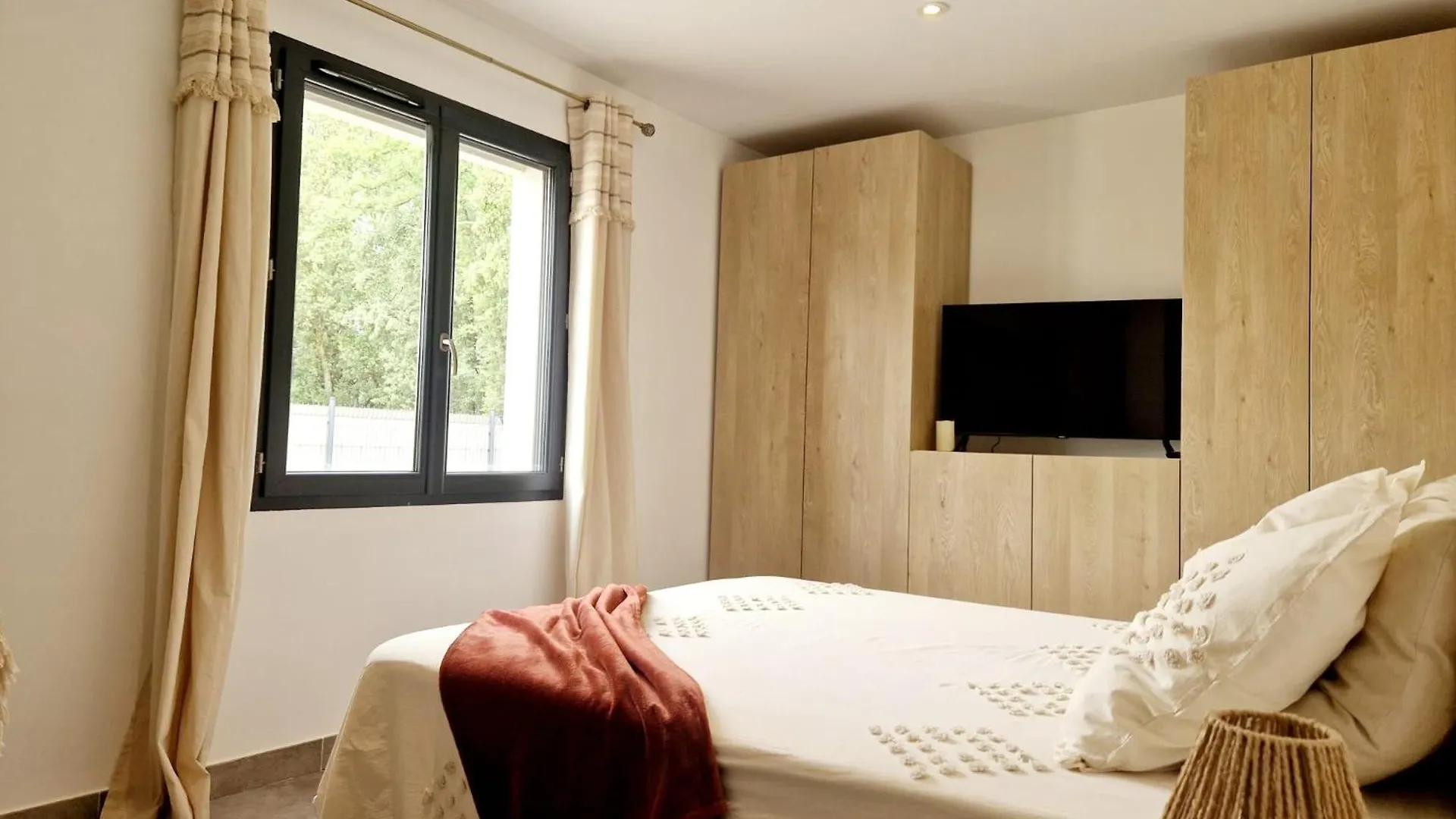 Villa Saint Lai 4 Chambres 8 Personnes Lorgues